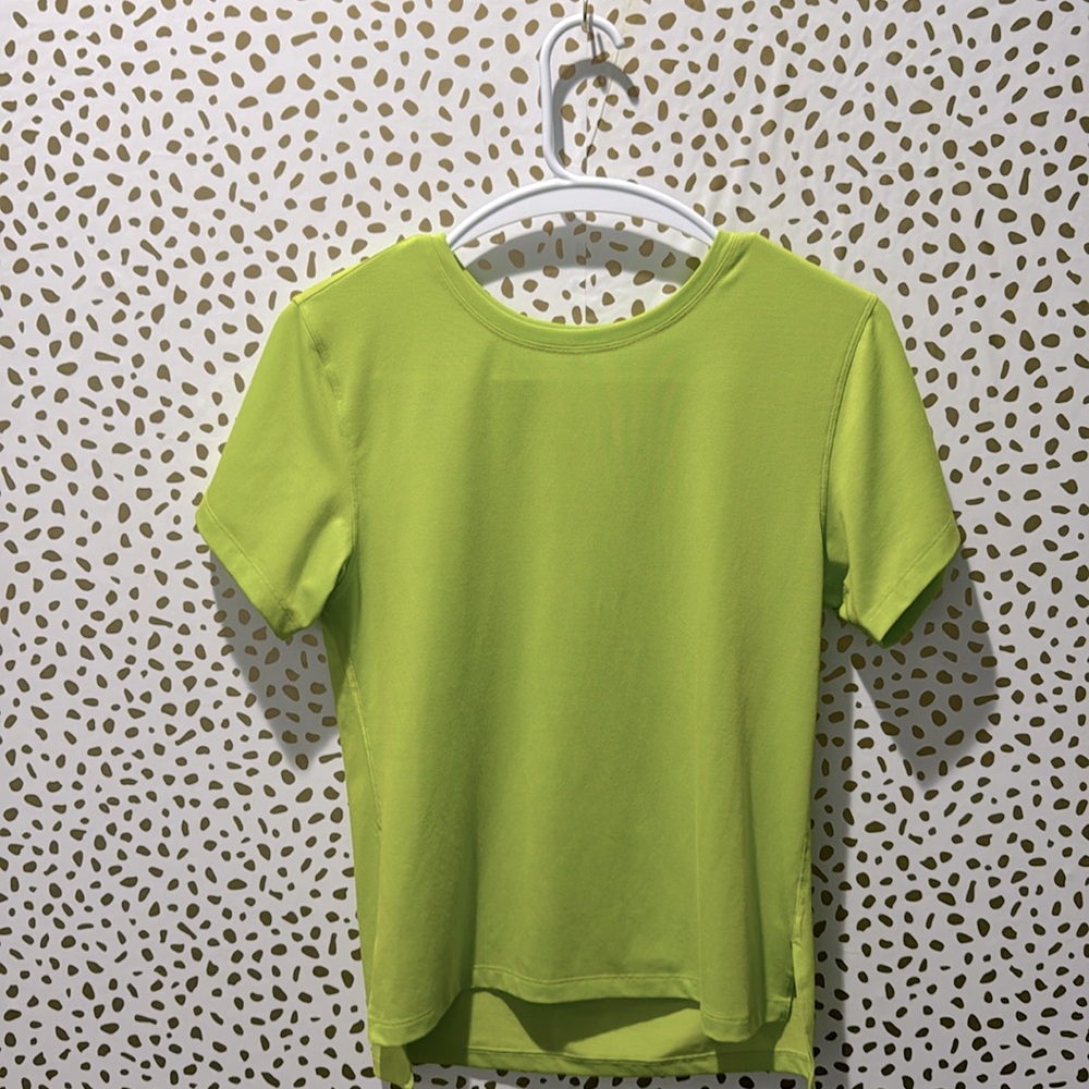 BRIGHT GREEN LULULEMON TEE SHIRT WOMENS 2